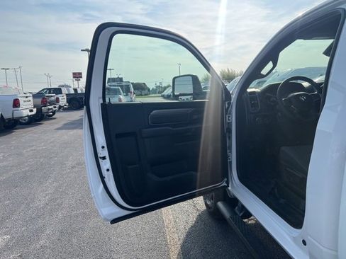 Used 2025 RAM 2500 Tradesman w/ Safety Group image 13