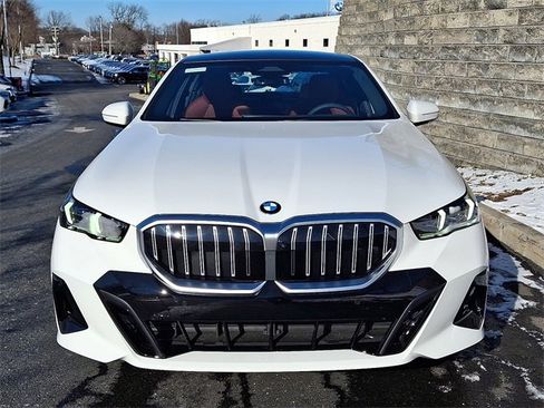 New 2026 BMW 530i xDrive 530i xDrive w/ Executive Package image 2