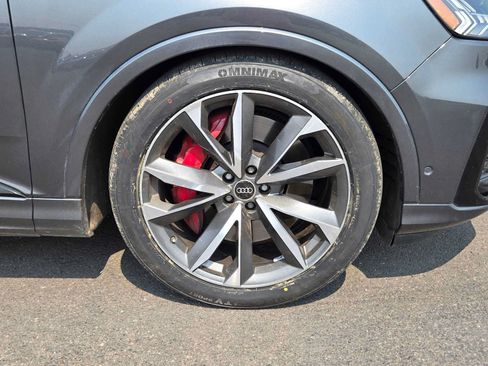 Used 2023 Audi SQ7 Prestige AWD/4WD image 11