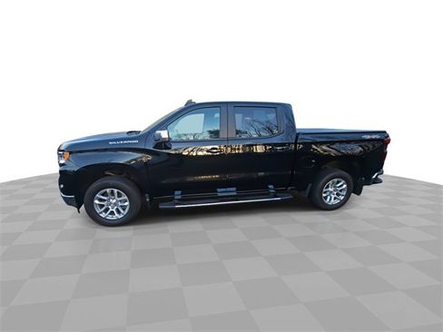 Used 2023 Chevrolet Silverado 1500 LT image 4