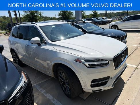Used 2019 Volvo XC90 T5 Momentum w/ Protection Package Premier FWD image 1
