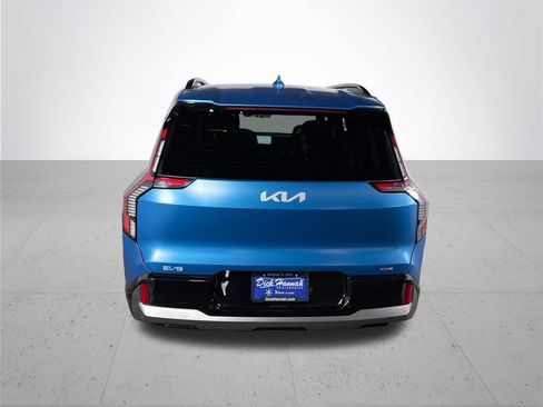 Used 2024 Kia EV9 GT-Line AWD/4WD image 7