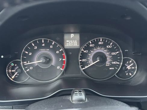 Used 2011 Subaru Outback 2.5i Premium w/ All-Weather Pkg image 34