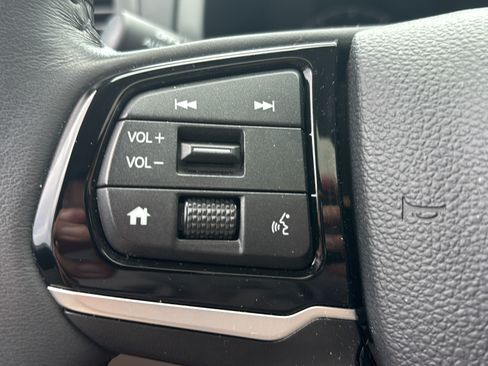 Certified 2025 Honda Odyssey Touring image 29