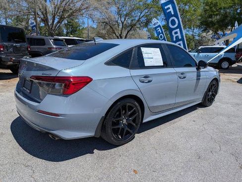 Used 2023 Honda Civic Sport image 3