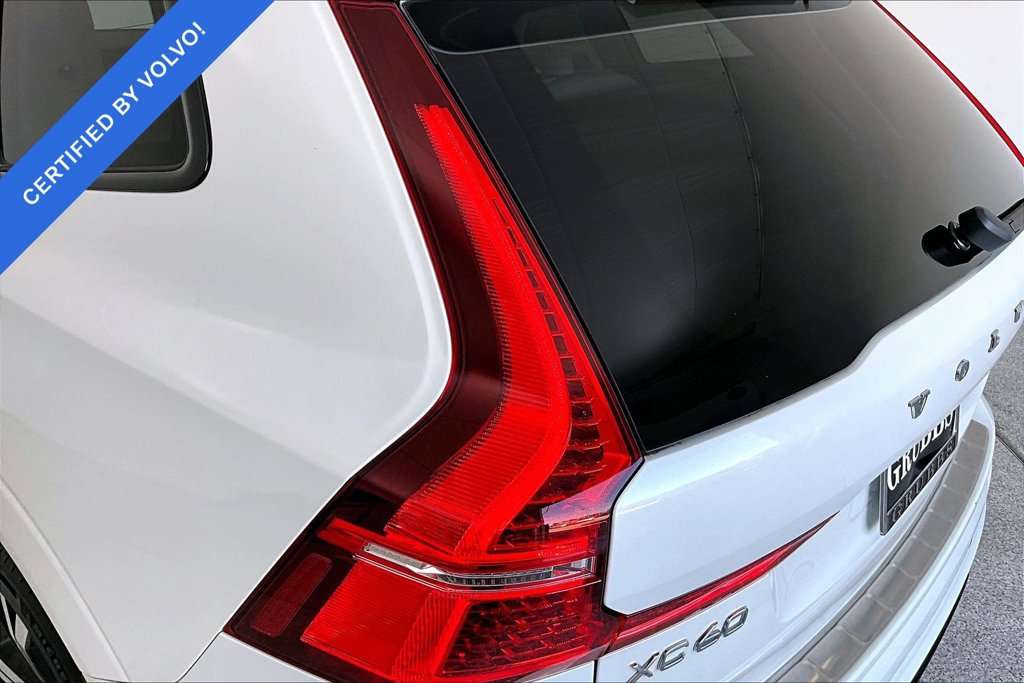 Used 2024 Volvo XC60 B5 Ultimate w/ Protection Package Premier AWD/4WD image 39