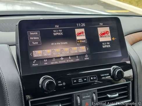 Used 2024 Nissan Armada SL image 23