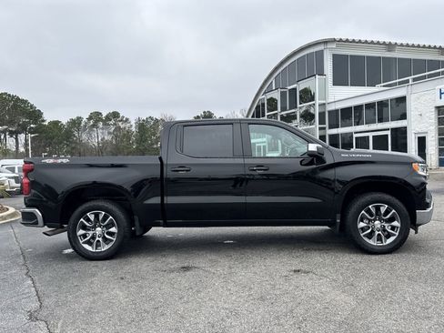 Used 2025 Chevrolet Silverado 1500 LT image 11