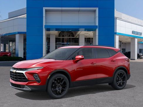 New 2025 Chevrolet Blazer LT w/ Sound & Technology Package image 2