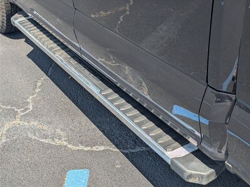Used 2023 Ford F150 Lariat AWD/4WD image 14