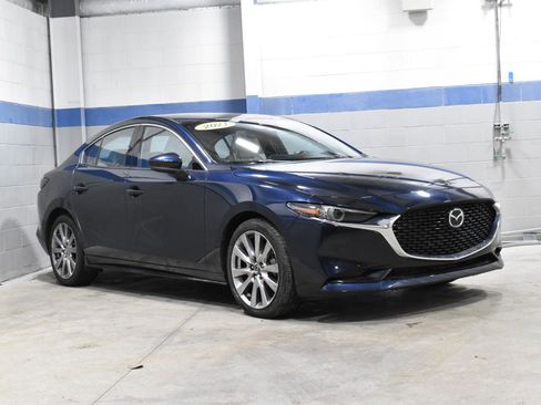 Used 2021 MAZDA MAZDA3 s image 25