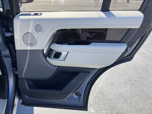 Used 2021 Land Rover Range Rover AWD/4WD image 30