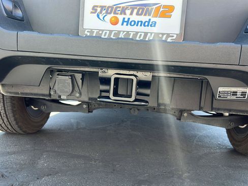 Used 2023 Honda Ridgeline Sport image 29