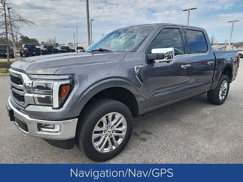 Used 2024 Ford F150 Lariat w/ FX4 Off-Road Package image 3