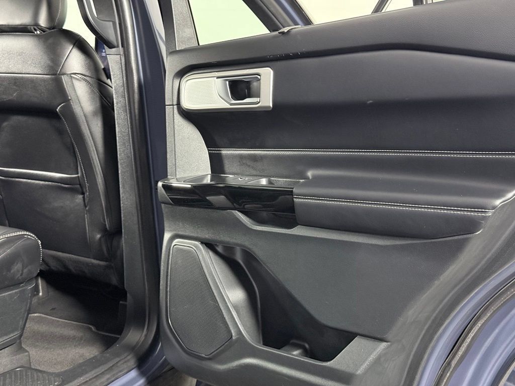 Used 2021 Ford Explorer ST w/ Equipment Group 401A AWD/4WD image 29