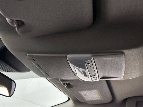 Used 2025 Nissan Sentra S image 19