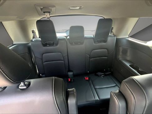 Used 2024 Nissan Pathfinder SL w/ SL Premium Package AWD/4WD image 26