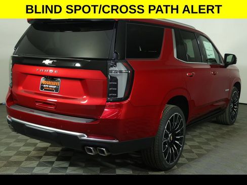 New 2026 Chevrolet Tahoe High Country w/ LPO, Illumination Package AWD/4WD image 10