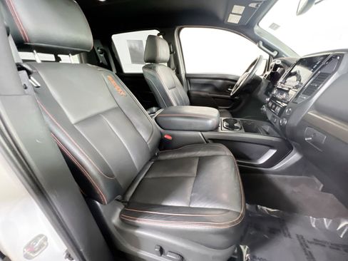 Used 2021 Nissan Titan PRO-4X w/ Pro-4x Convenience Package image 26