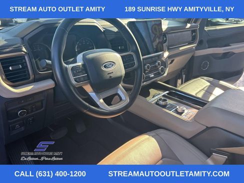 Used 2022 Ford Expedition Max Limited AWD/4WD image 30
