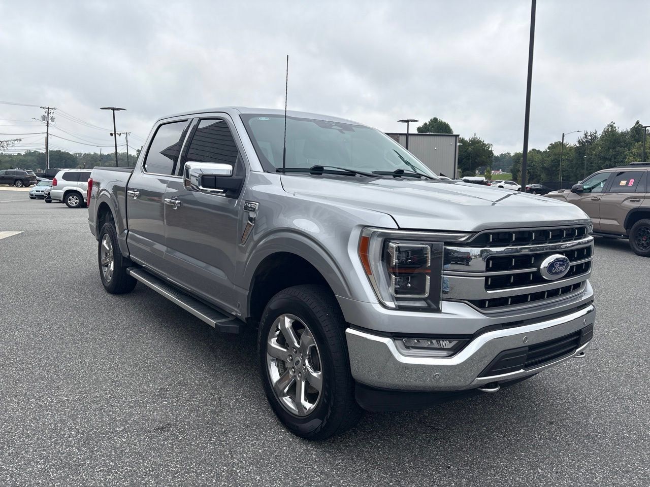 Used 2023 Ford F150 Lariat w/ Equipment Group 502A High AWD/4WD image 8