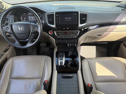 Used 2016 Honda Pilot Touring image 8