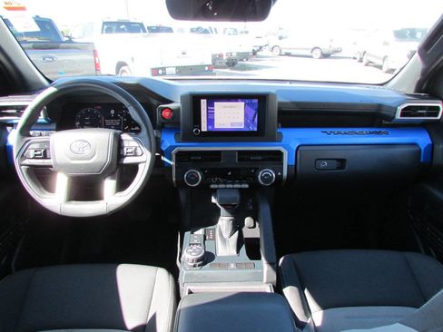 Used 2025 Toyota Tacoma TRD Off-Road image 24