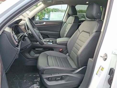 New 2026 Volkswagen Atlas SEL image 11