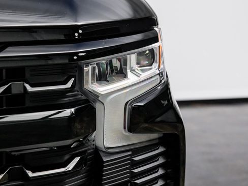 Used 2023 Chevrolet Silverado 1500 RST image 5