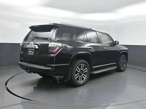 Used 2020 Toyota 4Runner Limited AWD/4WD image 34