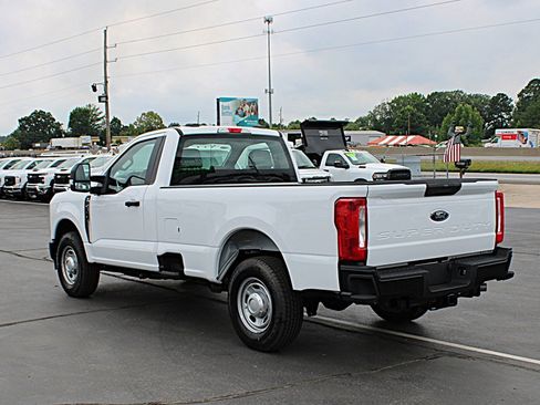 Used 2026 Ford F250 XL RWD image 4