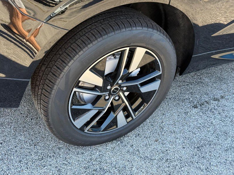 New 2027 Volvo XC60 B5 Core AWD/4WD image 4