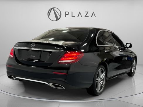 Used 2019 Mercedes-Benz E 300 4MATIC image 6