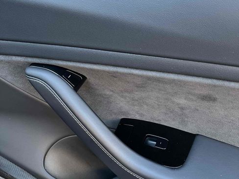 Used 2018 Tesla Model 3 Long Range image 53