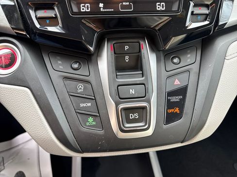 Used 2024 Honda Odyssey EX-L image 21