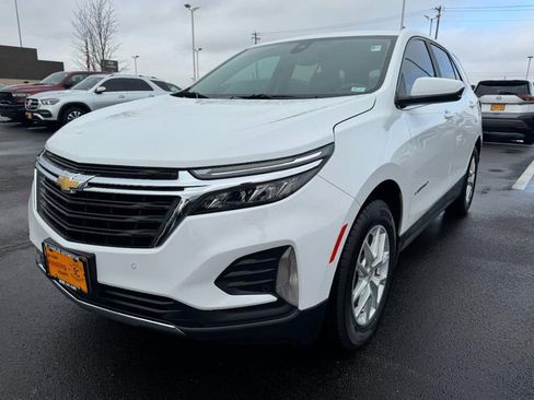 Used 2023 Chevrolet Equinox LT w/ LPO, Floor Liner Package image 7