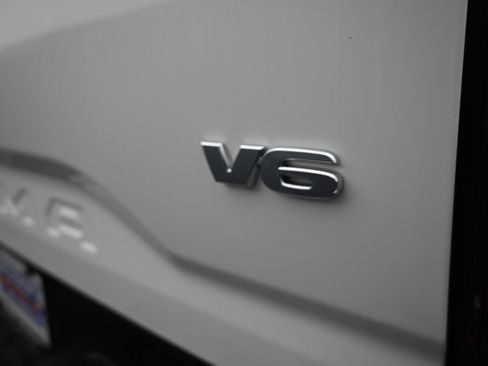 Used 2023 Toyota Tacoma SR5 w/ Technology Package image 34