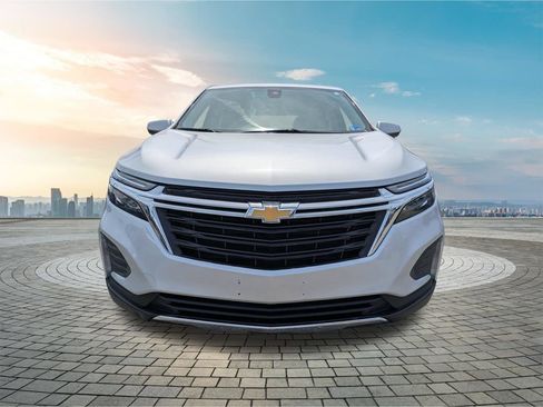 Used 2022 Chevrolet Equinox LT AWD/4WD image 10