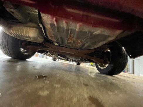 Used 2010 Ford Focus SE image 14