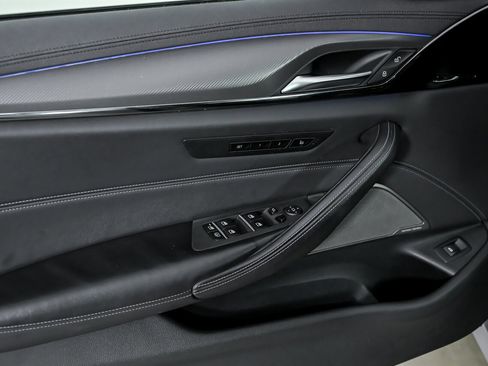 Used 2023 BMW M5 w/ Competition Package image 18