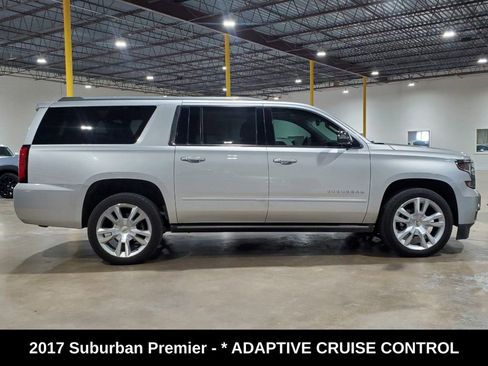 Used 2017 Chevrolet Suburban Premier image 5