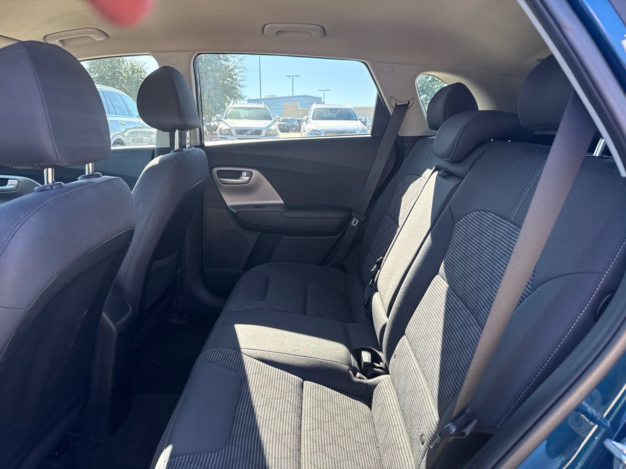 Used 2019 Kia Niro LX FWD image 17