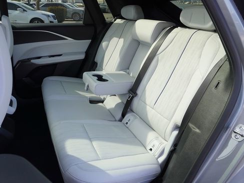New 2025 Cadillac Lyriq Sport RWD image 9