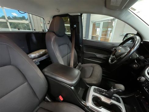 Used 2022 Chevrolet Colorado LT w/ Fleet Safety Package RWD image 23