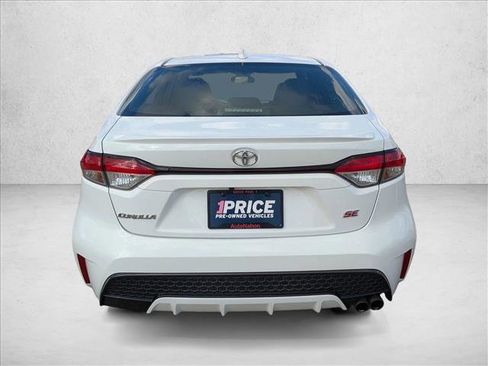 Used 2020 Toyota Corolla SE image 6