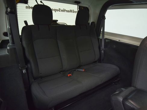 Used 2022 Jeep Wrangler Sport image 19