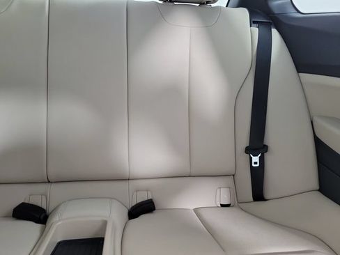 Used 2020 BMW 230i Coupe w/ Convenience Package RWD image 10