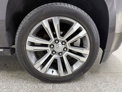 Used 2018 GMC Yukon XL Denali w/ Denali Ultimate Package AWD/4WD image 47