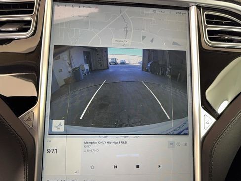 Used 2014 Tesla Model S 85 image 31