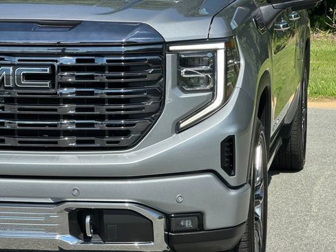 Used 2023 GMC Sierra 1500 Denali Ultimate AWD/4WD image 42